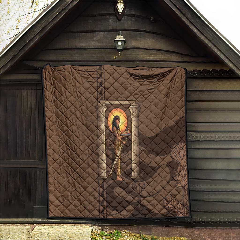 Imenet Sunlit Temple Columns Quilt with Ancient Egyptian Offering Scene