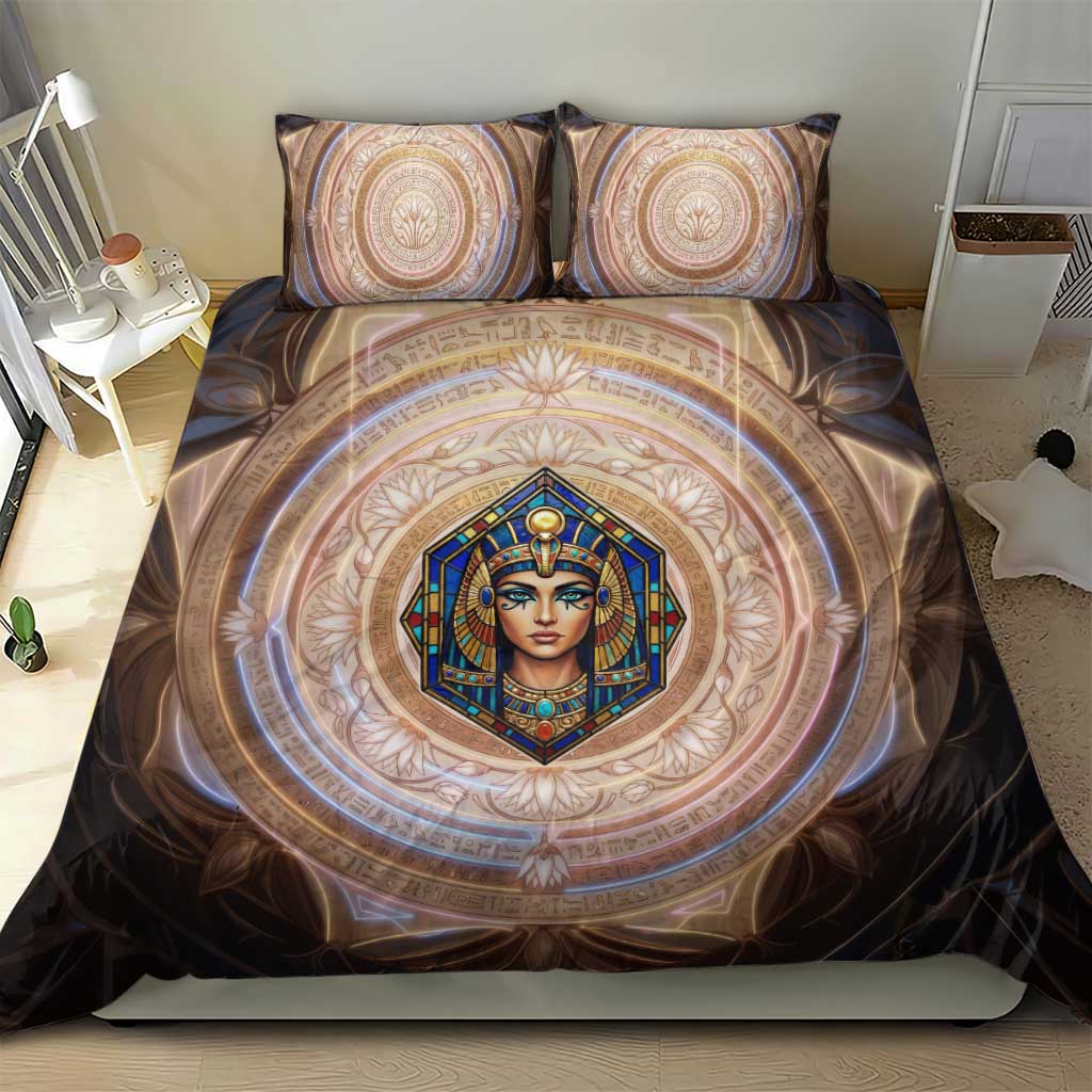 Isis Bedding Set with Falcon Symbol and Sacred Geometry in Egyptian
