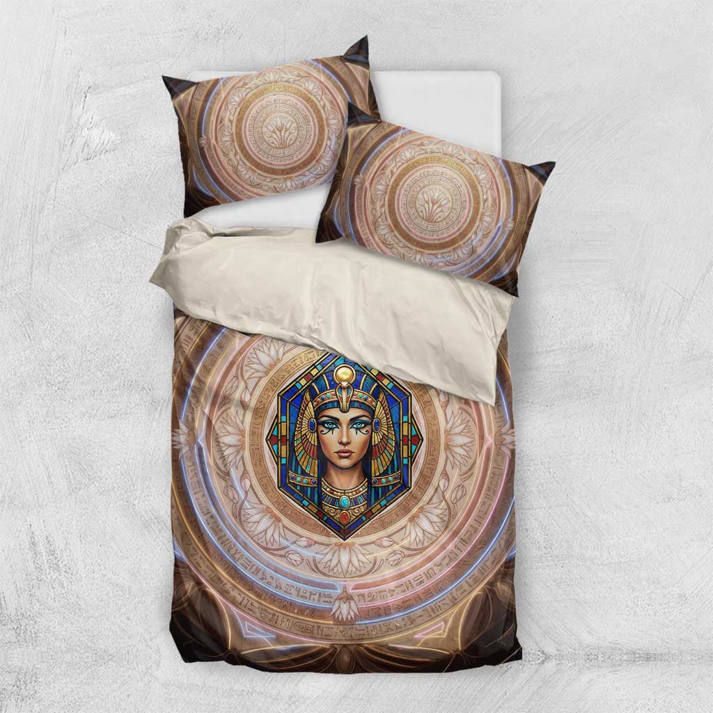 Isis Bedding Set with Falcon Symbol and Sacred Geometry in Egyptian
