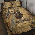 Montu Quilt Bed Set Falcon Head War God Ancient Egyptian Map Feathers and Sun Disk