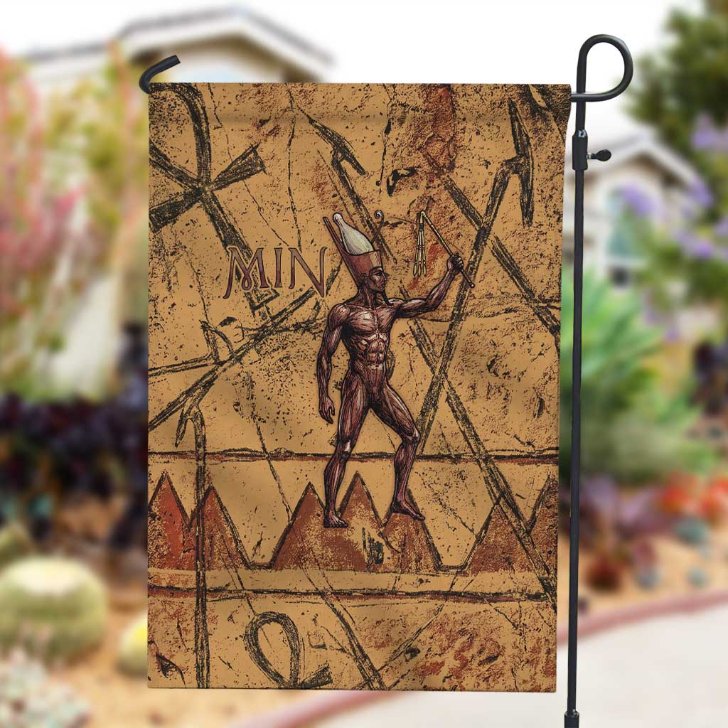 Min Ancient Egyptian Garden Flag Fertility Symbol Sandstone Ankh Pyramid Pattern