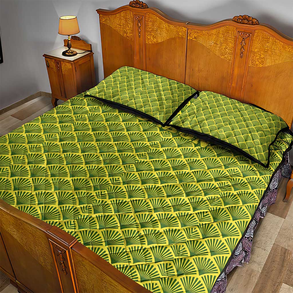 Gabon Tribal Pattern Quilt Bed Set - National Flag Colors and Bold Text Design