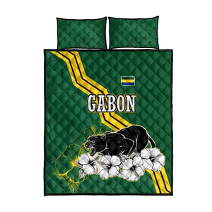 Gabon Quilt Bed Set - Black Panther Graphic and Hibiscus Flower Design in National Colors