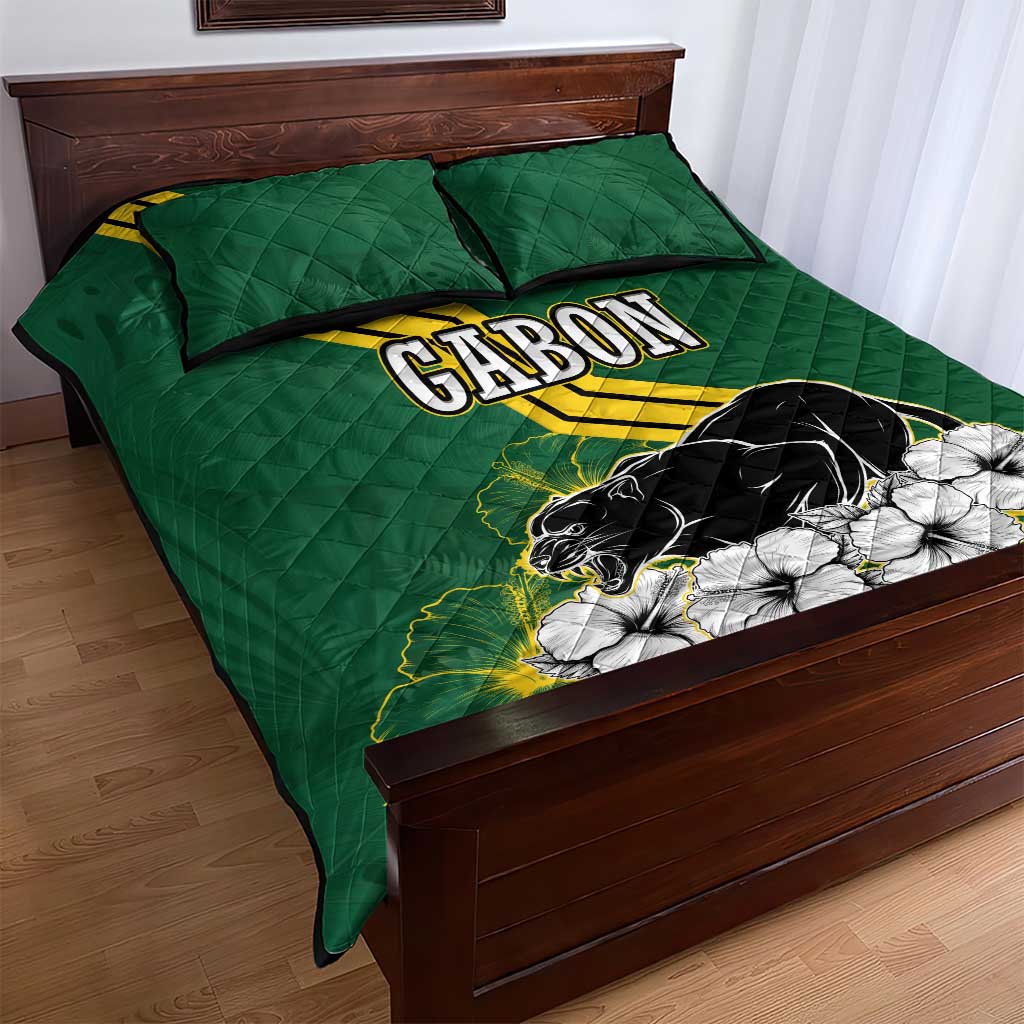 Gabon Quilt Bed Set - Black Panther Graphic and Hibiscus Flower Design in National Colors