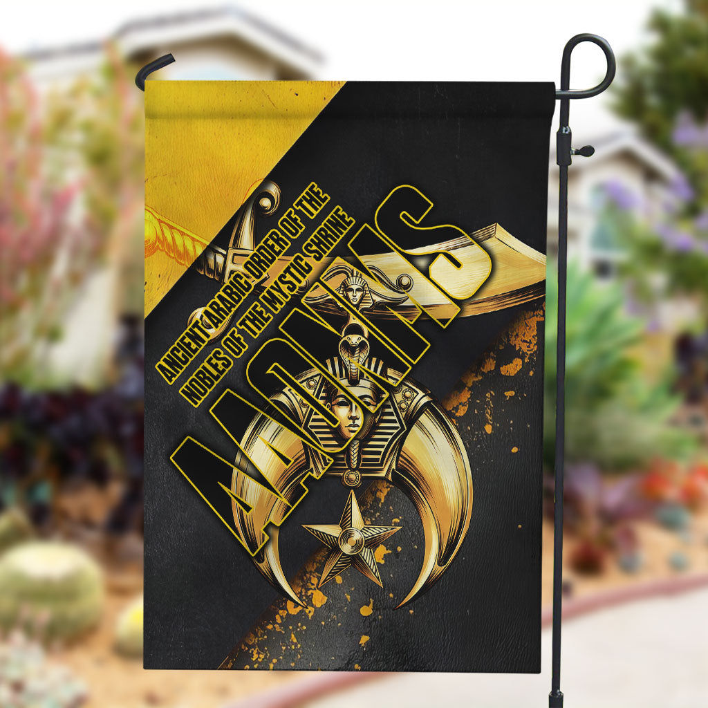 Nobles Shriners Pharaoh Garden Flag Egyptian Pharaoh King Tut Art With Gold Scimitar Emblem