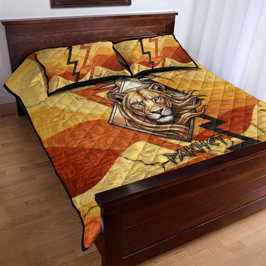 Pakhet Lion Head Quilt Bed Set with Claw Marks in Fiery Ancient Egyptian Motif