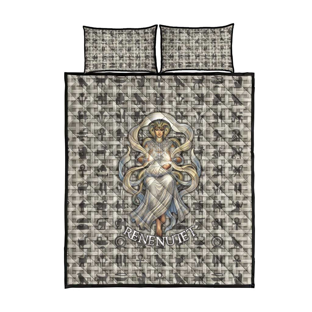 Renenutet Quilt Bed Set with Bread Ring and Eye of Horus in Egyptian Nourishment