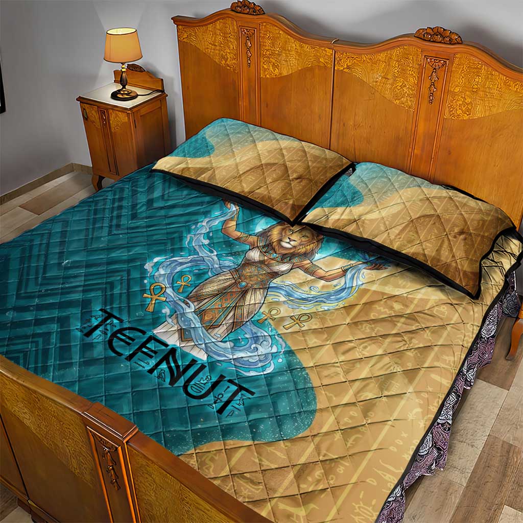Tefnut Ancient Egyptian Quilt Bed Set with Water Drop and Lion Symbol