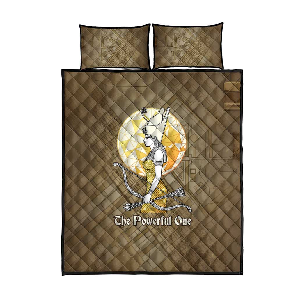 Wosret Egyptian Quilt Bed Set with Golden Scepter and Archer Motif in Ancient Protector