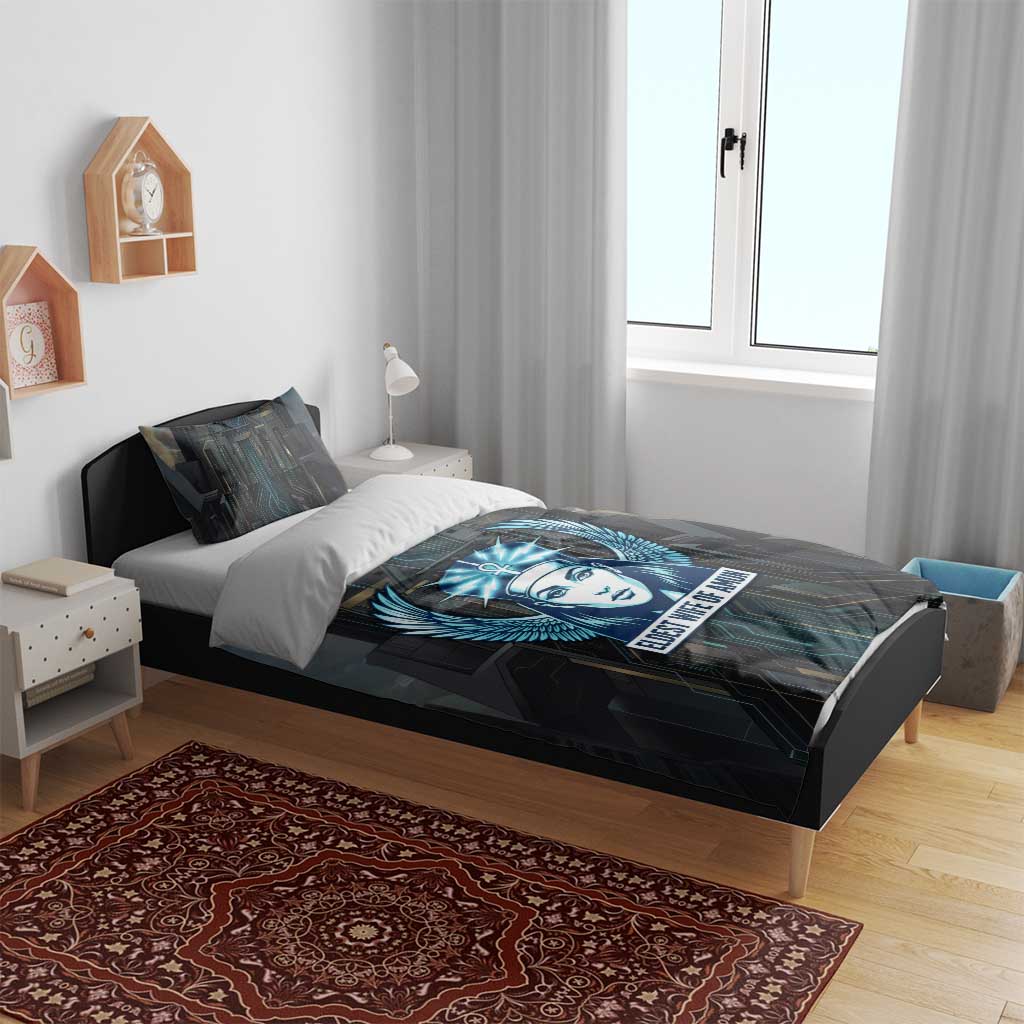 Wosret Winged Crown Bedding Set Egyptian Cyber Circuit Design in Futuristic Blue Theme