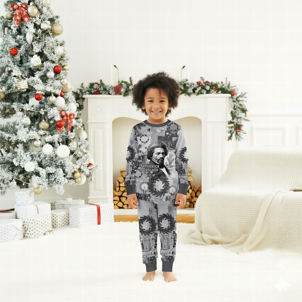 Frederick Douglass Christmas Pajama Set Vintage Portrait Vintage Newspaper Collage Liberty Bell