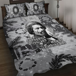 Frederick Douglass Christmas Quilt Bed Set Vintage Portrait Vintage Newspaper Collage Liberty Bell