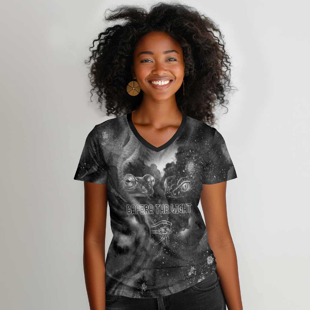 Kek and Kauket Egyptian Women V-Neck T-Shirt Primordial Darkness Design Cosmic Frogs and Serpents