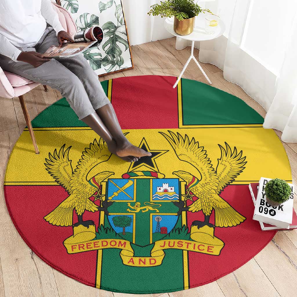 African Ghana Round Carpet Flag with Coat of Arms Simple Design