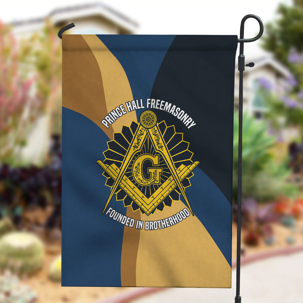 Prince Hall Freemasonry Garden Flag Square and Compasses Gold Blue Geometric