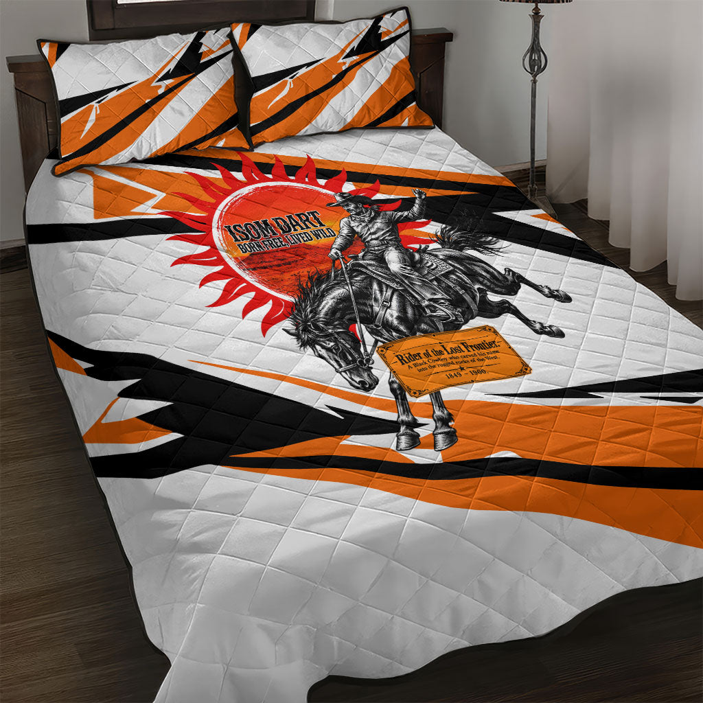 Isom Dart Black Cowboy Rider Of The Lost Frontier Quilt Bed Set Vintage Western Outlaw Graphic Illustration Wild West Legend