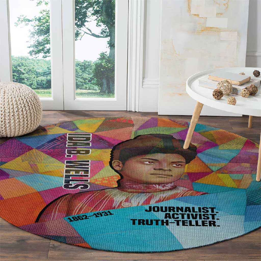 Ida B. Wells Round Carpet with Colorful Patchwork Pattern Design Confident Portrait Civil Rights and Journalism Tribute - African Pride