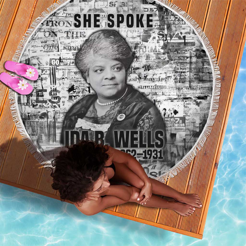 Ida B. Wells Beach Blanket with Newspaper Collage Design Powerful Portrait Civil Rights and Free Press Tribute - African Pride