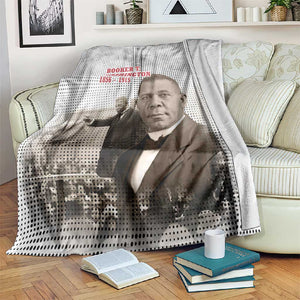 Booker T. Washington Blanket Halftone Portrait Design Tilling a Field Quote Historical Civil Rights Tribute - African Pride