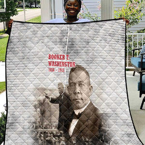 Booker T. Washington Quilt Halftone Portrait Design Tilling a Field Quote Historical Civil Rights Tribute - African Pride