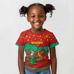 Mauritania Christmas Kid T shirt Santa Claus Camel Gift Boxes Starry Sky and Desert - African Pride