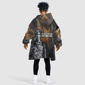 Thomas Sankara Kid Wearable Blanket Hoodie Burkina Faso Africa Self-Reliance Message and Military Portrait - African Pride