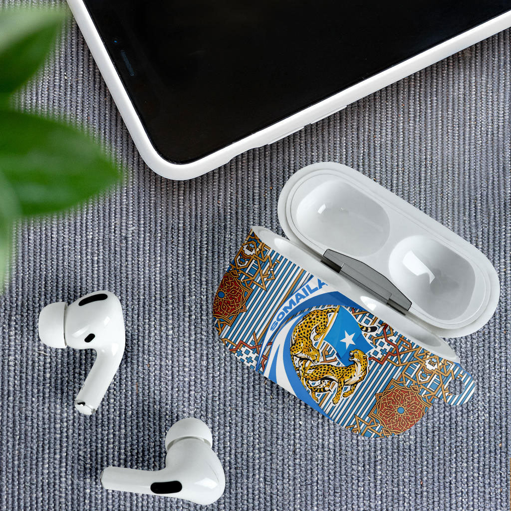 Somalia Freedom Independence AirPods Case Leopard Flag Power Fist