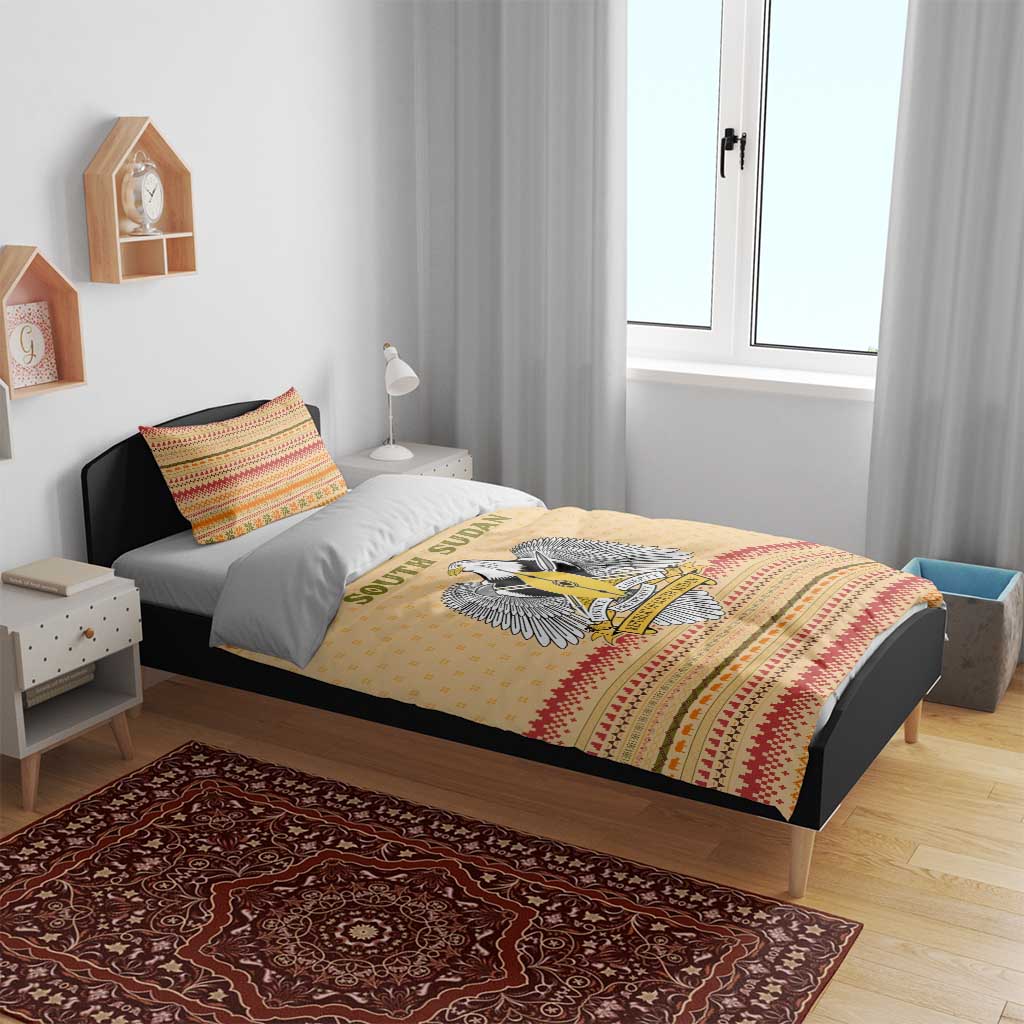 South Sudan Christmas Bedding Set Beige Tribal Pattern, National Emblem, and Green Star Motif - African Pride
