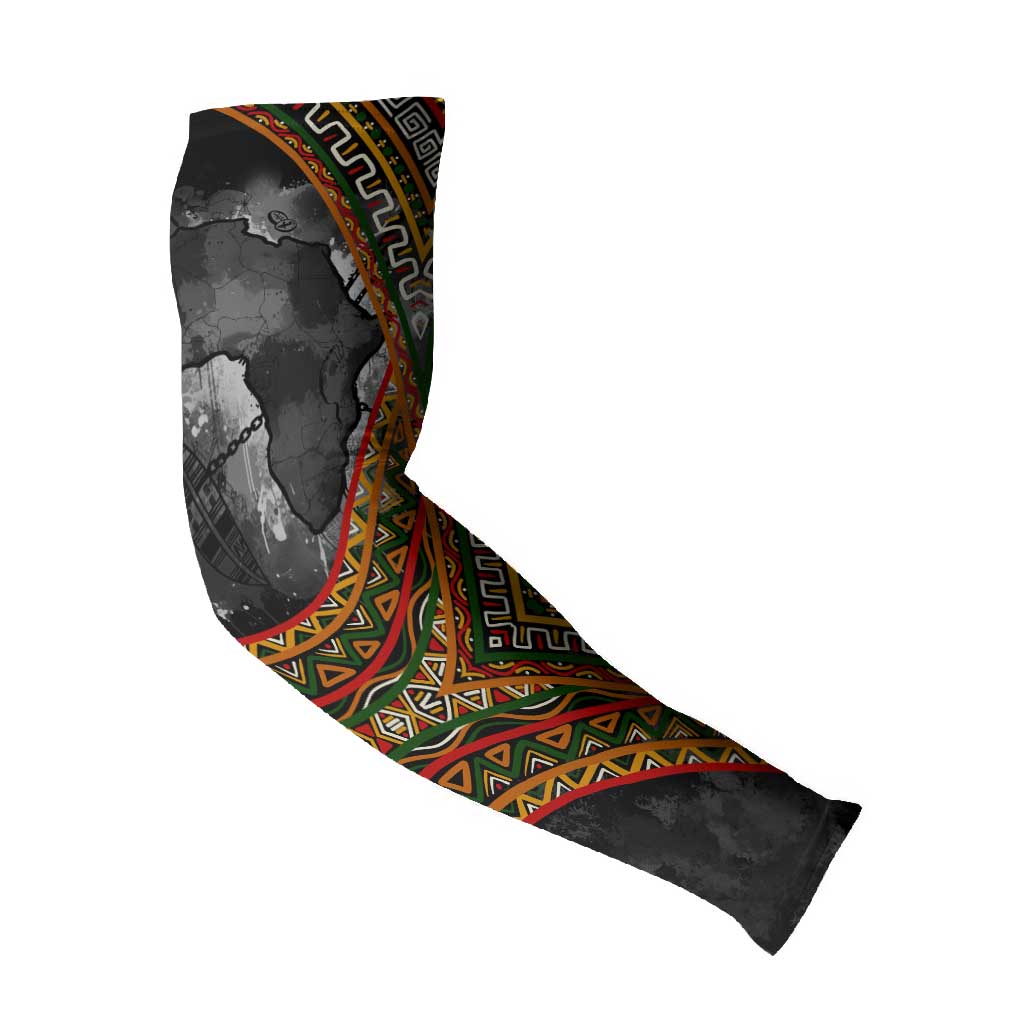 Amilcar Cabral Arm Sleeves African Map with Chains Freedom Theme Revolutionary Liberation Tribute - African Pride
