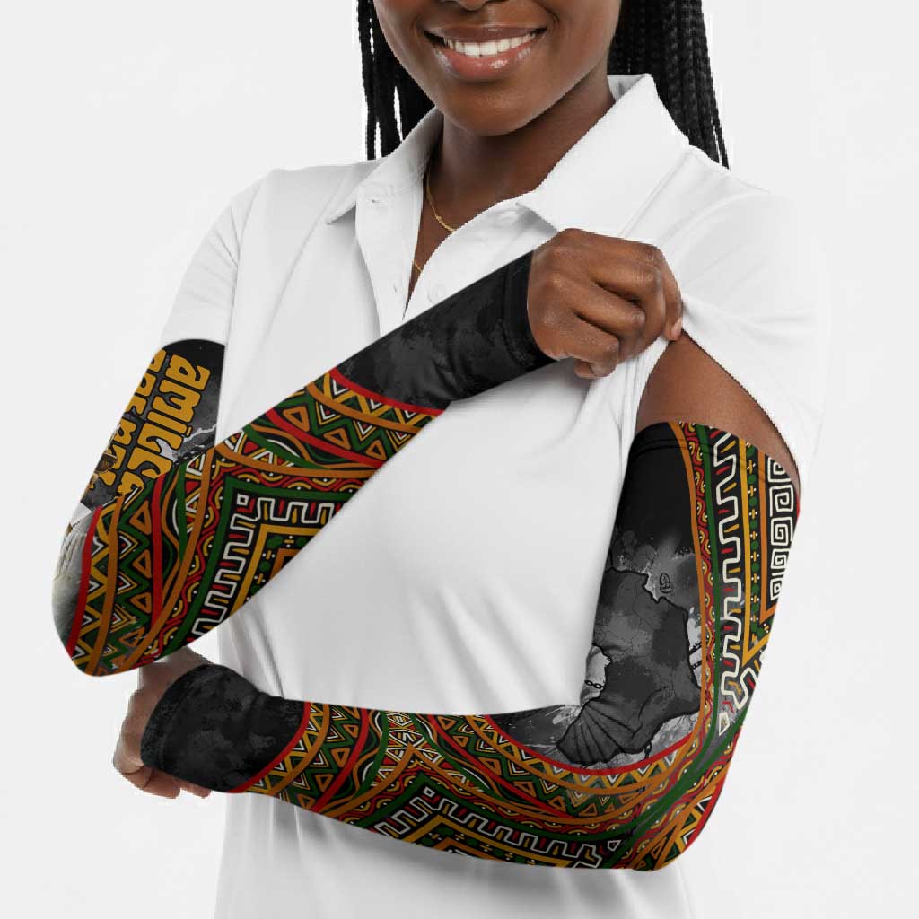 Amilcar Cabral Arm Sleeves African Map with Chains Freedom Theme Revolutionary Liberation Tribute - African Pride
