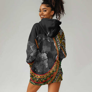 Amilcar Cabral Hoodie Dress African Map with Chains Freedom Theme Revolutionary Liberation Tribute - African Pride
