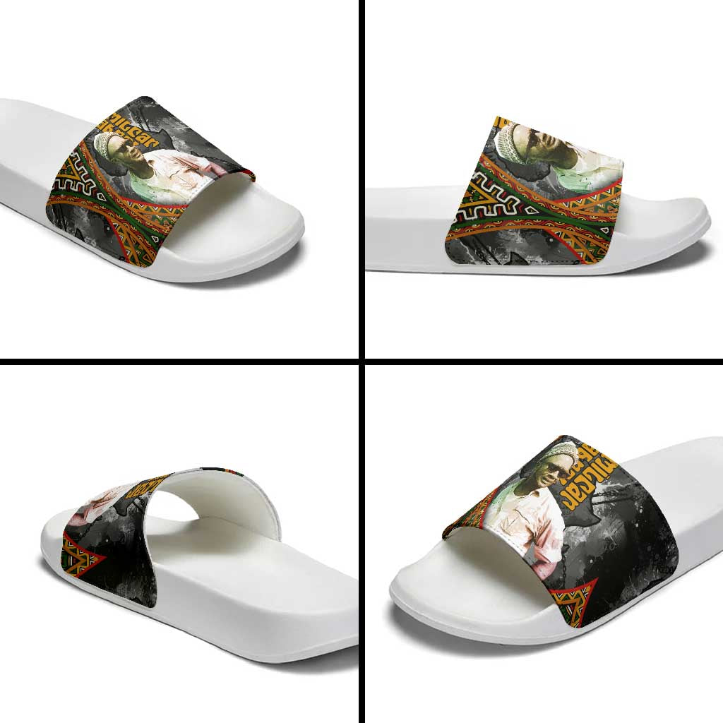 Amilcar Cabral Slide Sandals African Map with Chains Freedom Theme Revolutionary Liberation Tribute - African Pride
