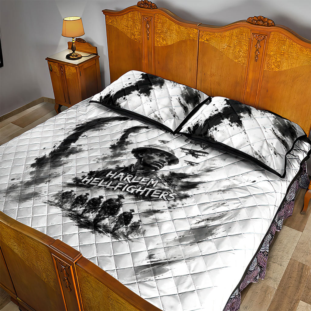 Personalized Harlem Hellfighters Quilt Bed Set WWI African American Soldiers Monochrome Grunge Sketch Art