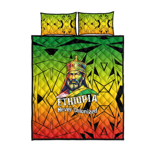 Menelik II Quilt Bed Set with Crowned Portrait, Ethiopia Never Colonized Text and Pan-African Abstract - African Pride