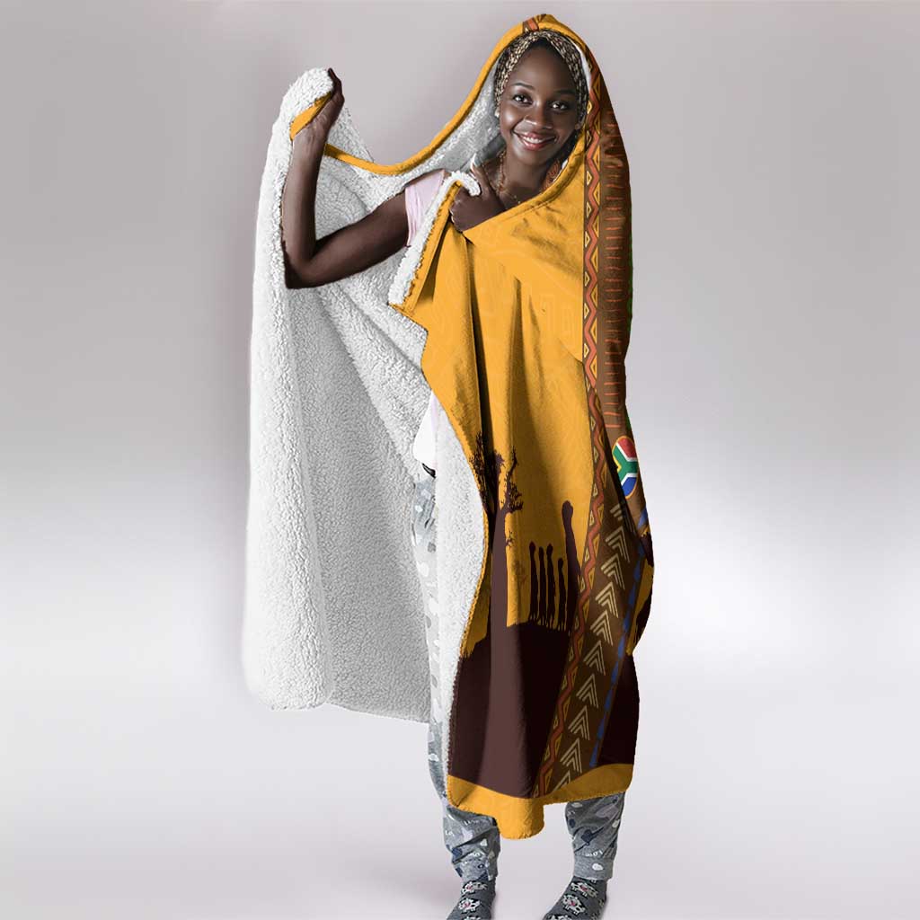 South Africa Flag Hooded Blanket Tribal Africa Heritage - Wildlife Silhouettes in Earthy