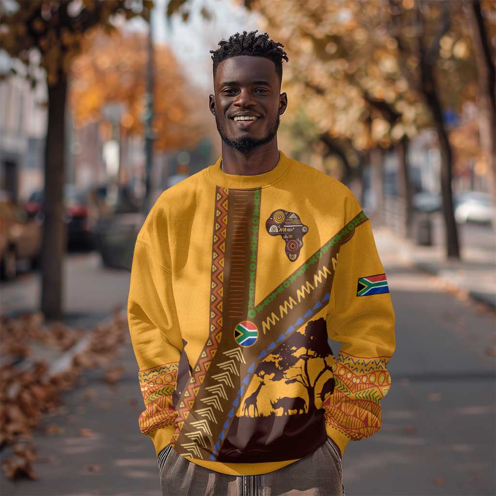 South Africa Flag Sweatshirt Tribal Africa Heritage - Wildlife Silhouettes in Earthy