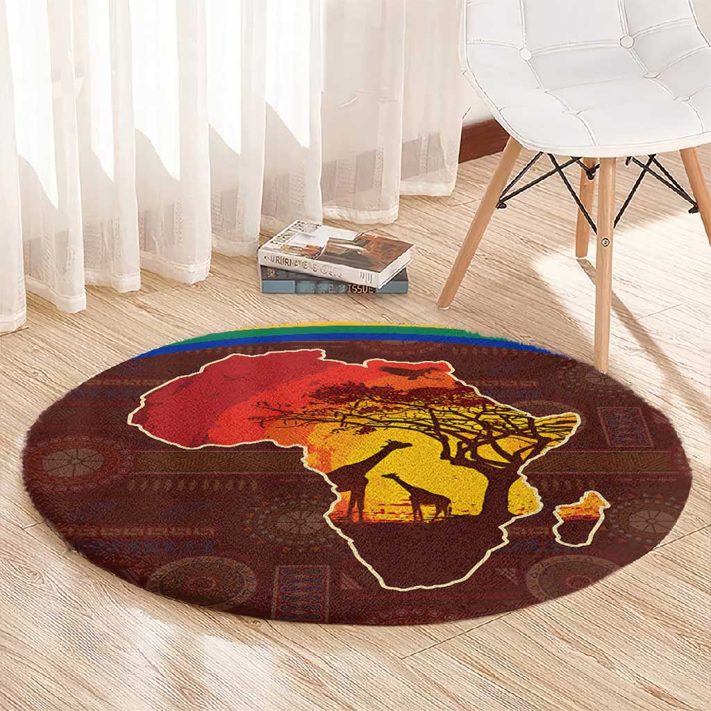 African Sunset Round Carpet Tribal Pattern Continent Silhouette - Rainbow Arc Safari Scene