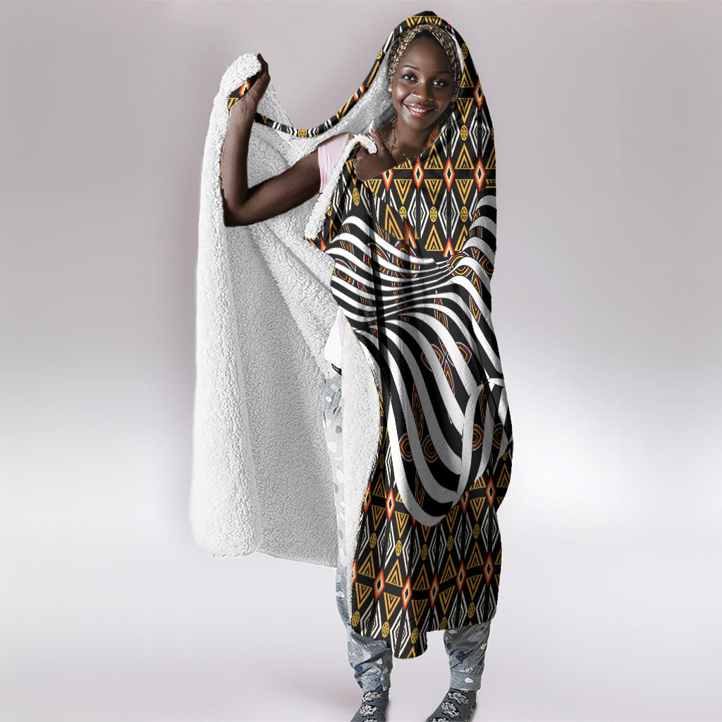 Cameroon Toghu Bamenda Hooded Blanket African Traditional Art