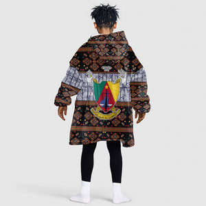 Cameroon Toghu Kid Wearable Blanket Hoodie Flag Coat Of Arms - Traditional Bamenda Art