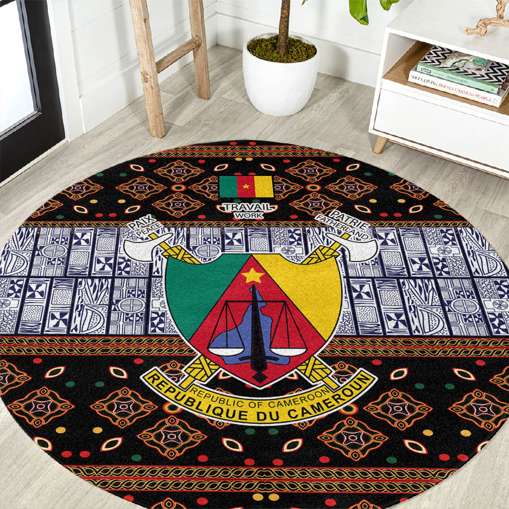 Cameroon Toghu Round Carpet Flag Coat Of Arms - Traditional Bamenda Art