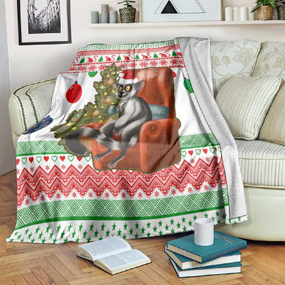 Madagascar Christmas Blanket Lemur Santa Hat Holiday Tree - African Pride