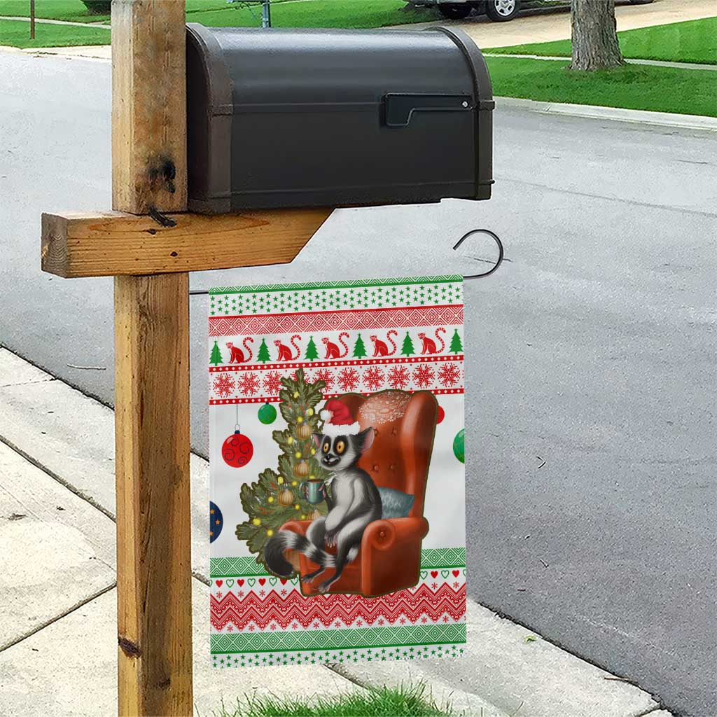 Madagascar Christmas Garden Flag Lemur Santa Hat Holiday Tree - African Pride