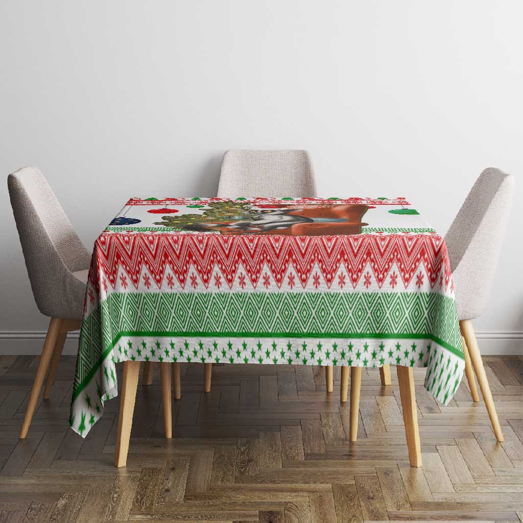 Madagascar Christmas Tablecloth Lemur Santa Hat Holiday Tree - African Pride