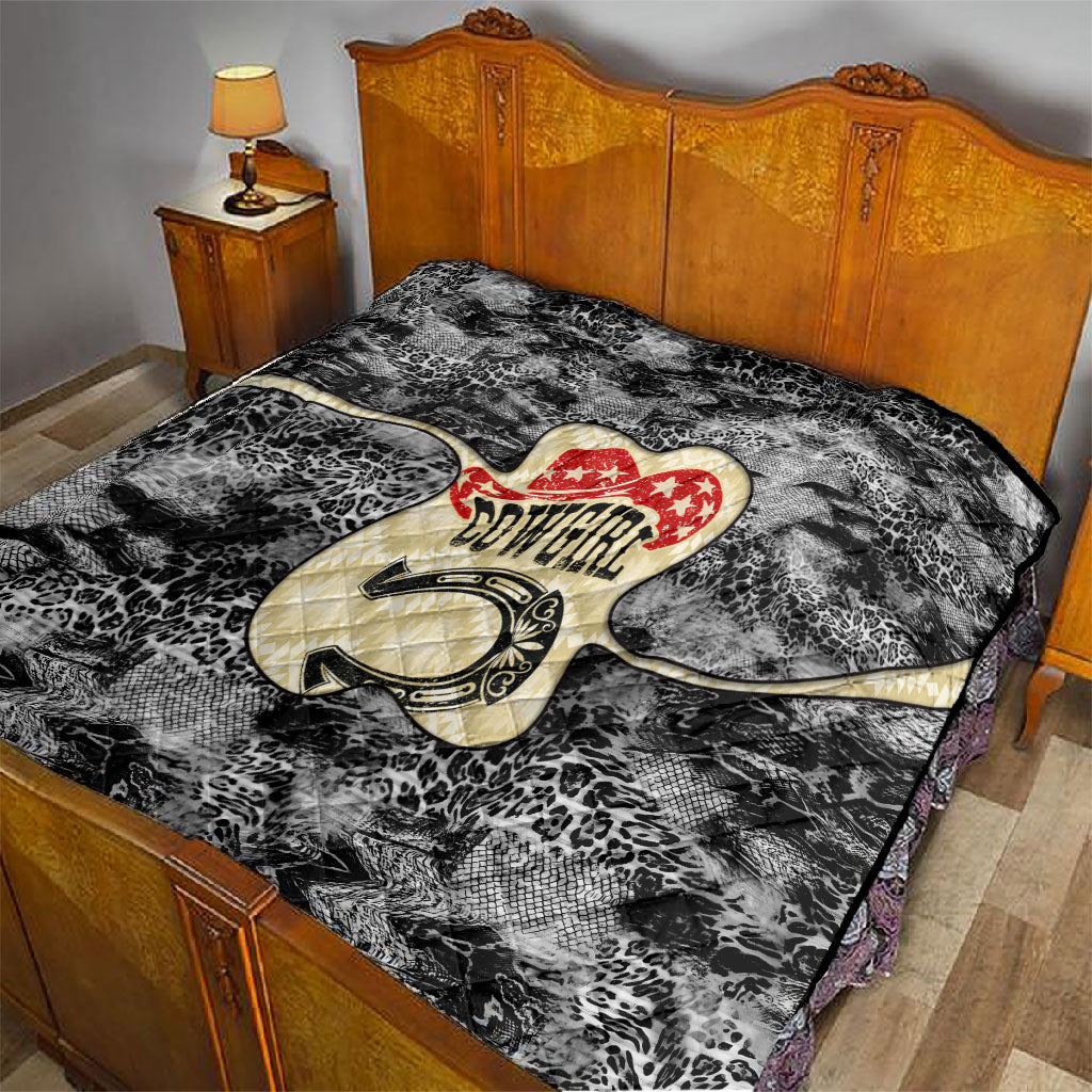 Black Cowgirl Lasso Horseshoe Quilt Vintage Retro Leopard Animal