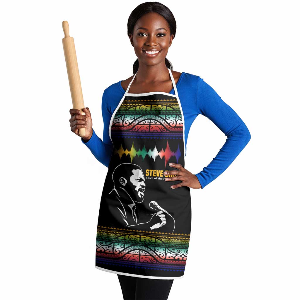 Steve Biko Apron with Microphone Portrait, Black Consciousness Quote and Vibrant Ethnic Wave - African Pride