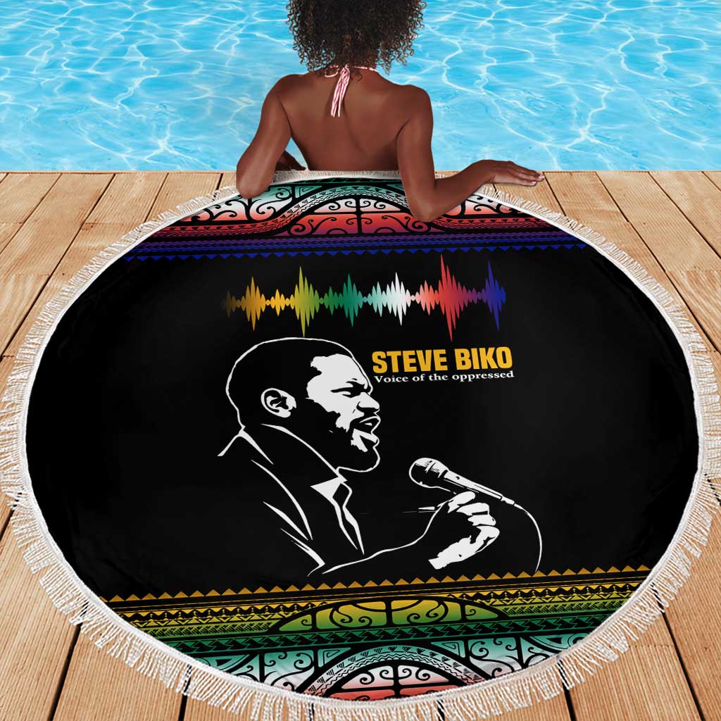 Steve Biko Beach Blanket with Microphone Portrait, Black Consciousness Quote and Vibrant Ethnic Wave - African Pride