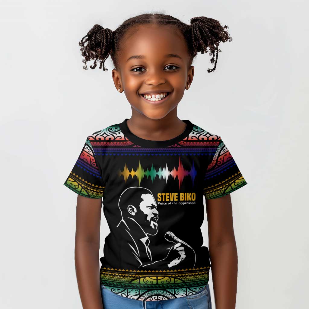 Steve Biko Kid T shirt with Microphone Portrait, Black Consciousness Quote and Vibrant Ethnic Wave - African Pride