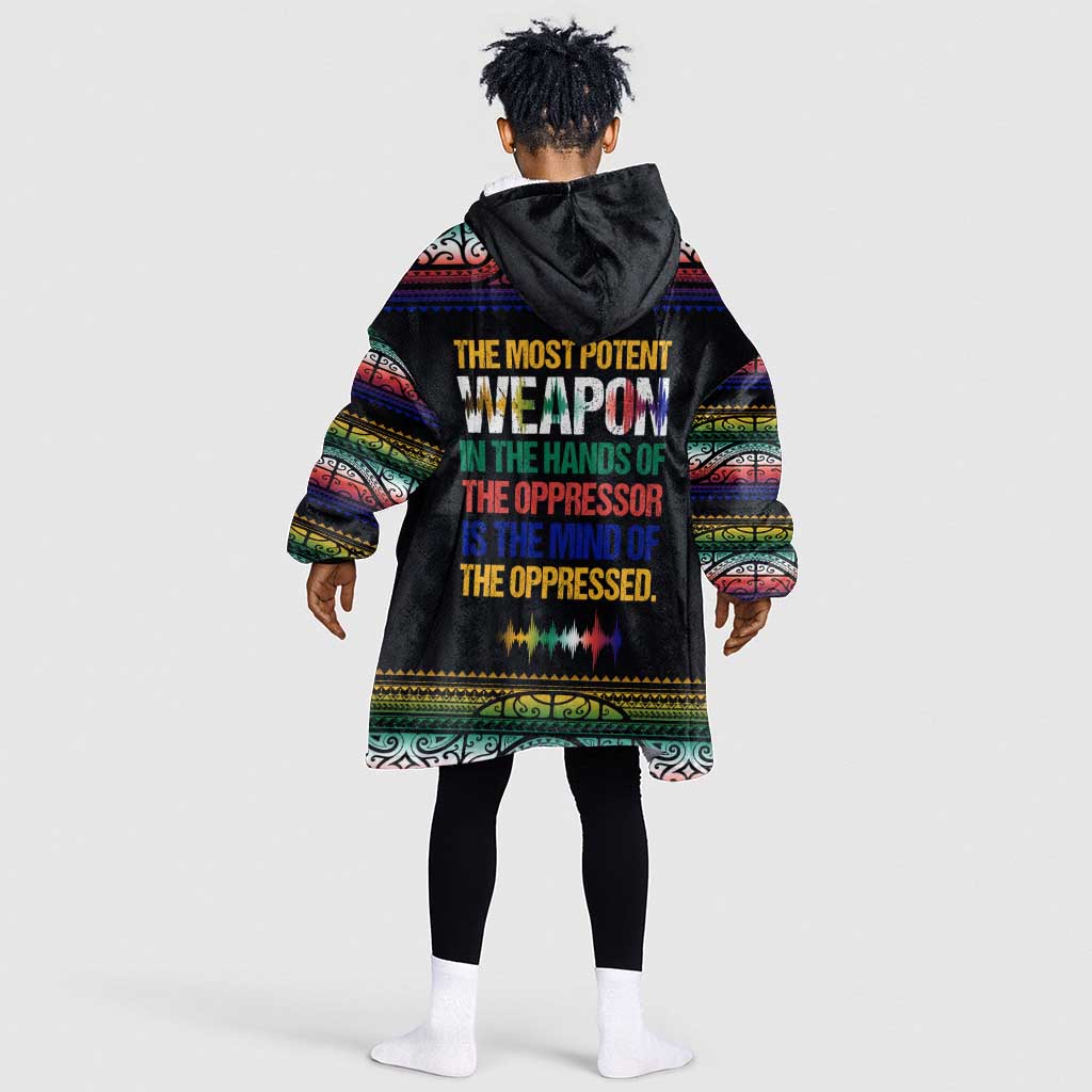 Steve Biko Kid Wearable Blanket Hoodie with Microphone Portrait, Black Consciousness Quote and Vibrant Ethnic Wave - African Pride