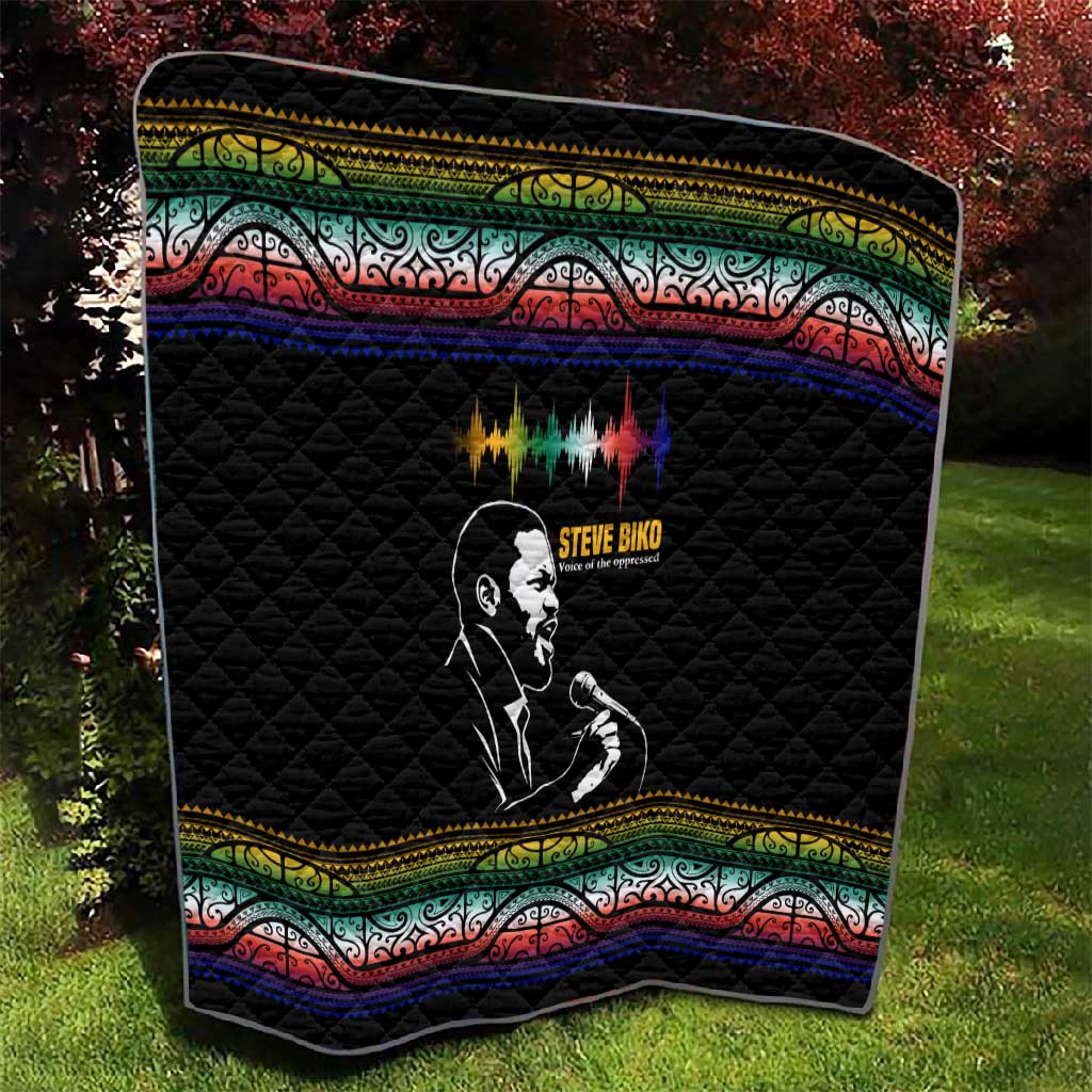 Steve Biko Quilt with Microphone Portrait, Black Consciousness Quote and Vibrant Ethnic Wave - African Pride