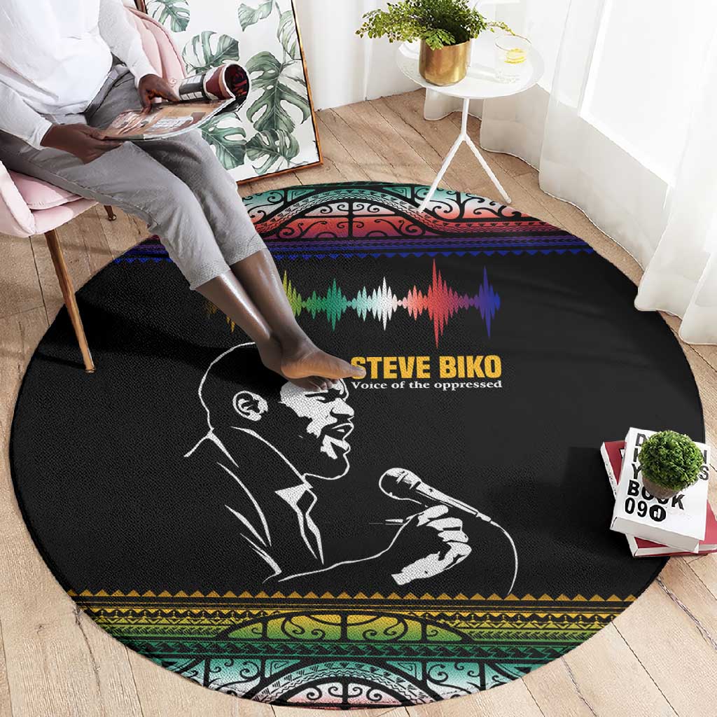 Steve Biko Round Carpet with Microphone Portrait, Black Consciousness Quote and Vibrant Ethnic Wave - African Pride
